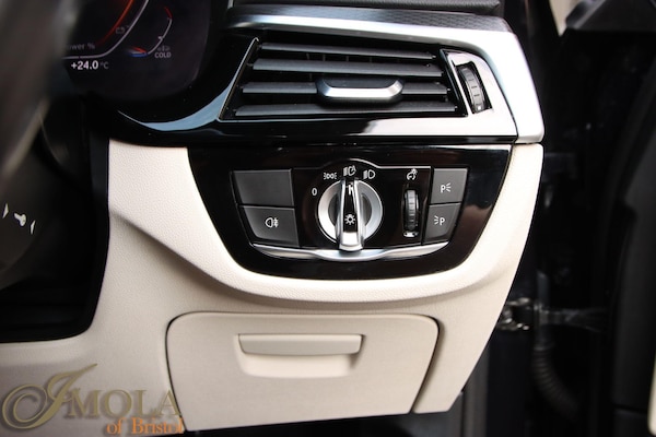 Used BMW 5 Series 2021 for sale - 76188843: Photo 46
