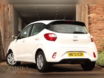 Used Hyundai i10 2022 for sale - 75979027: Photo 2