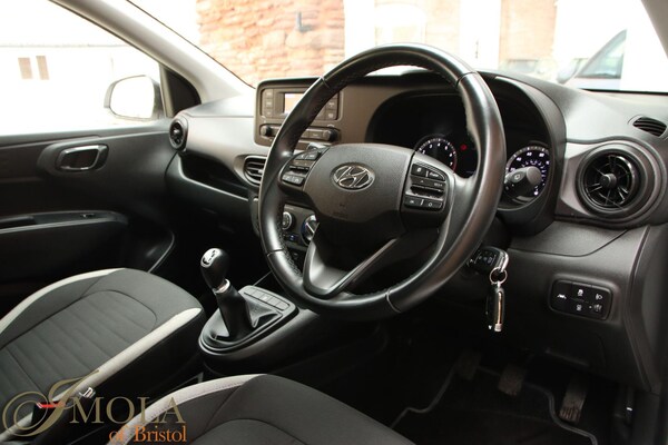 Used Hyundai i10 2022 for sale - 75979027: Photo 40