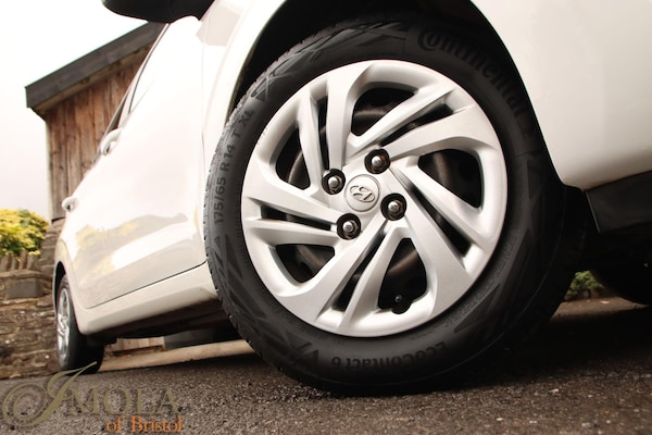 Used Hyundai i10 2022 for sale - 75979027: Photo 8