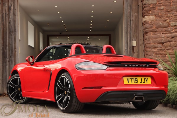 Used Porsche 718 Boxster 2019 for sale - 76151401: Photo 2