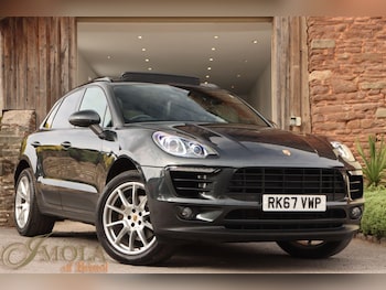 Porsche - Macan