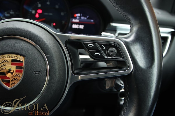 Used Porsche Macan 2017 for sale - 76215308: Photo 29