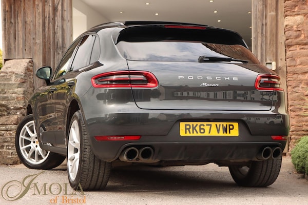 Used Porsche Macan 2017 for sale - 76215308: Photo 38