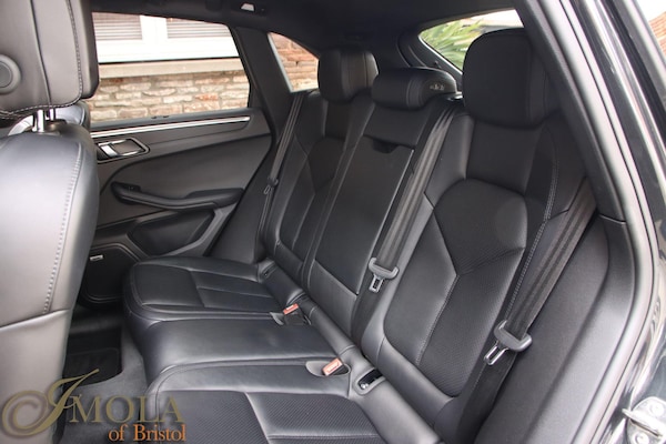 Used Porsche Macan 2017 for sale - 76215308: Photo 52