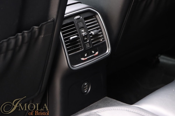 Used Porsche Macan 2017 for sale - 76215308: Photo 53