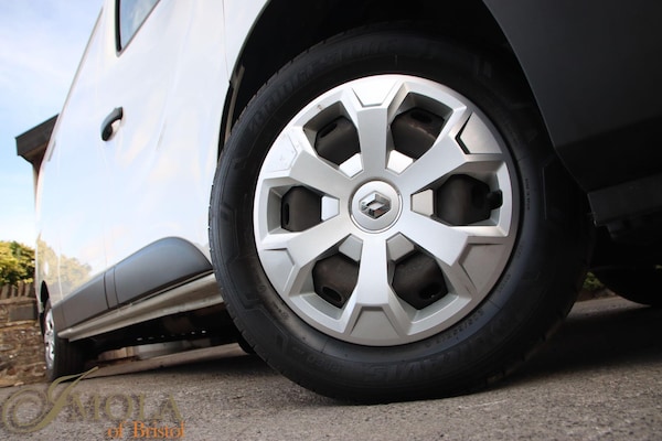 Used Renault Trafic 2023 for sale - 76122838: Photo 9