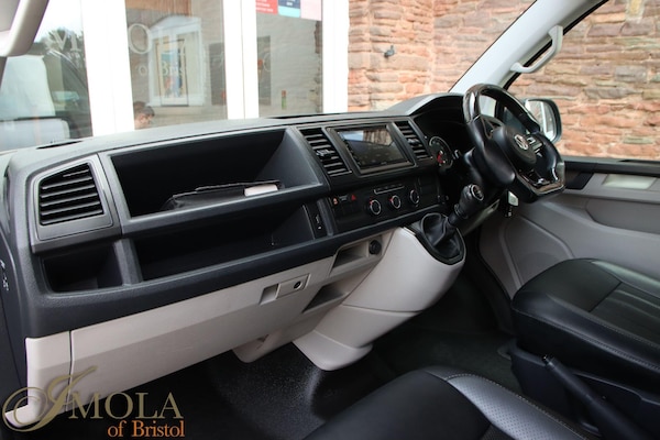 Used Volkswagen Transporter Shuttle 2019 for sale - 76122596: Photo 19
