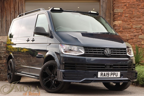Used Volkswagen Transporter Shuttle 2019 for sale - 76122596: Photo 1