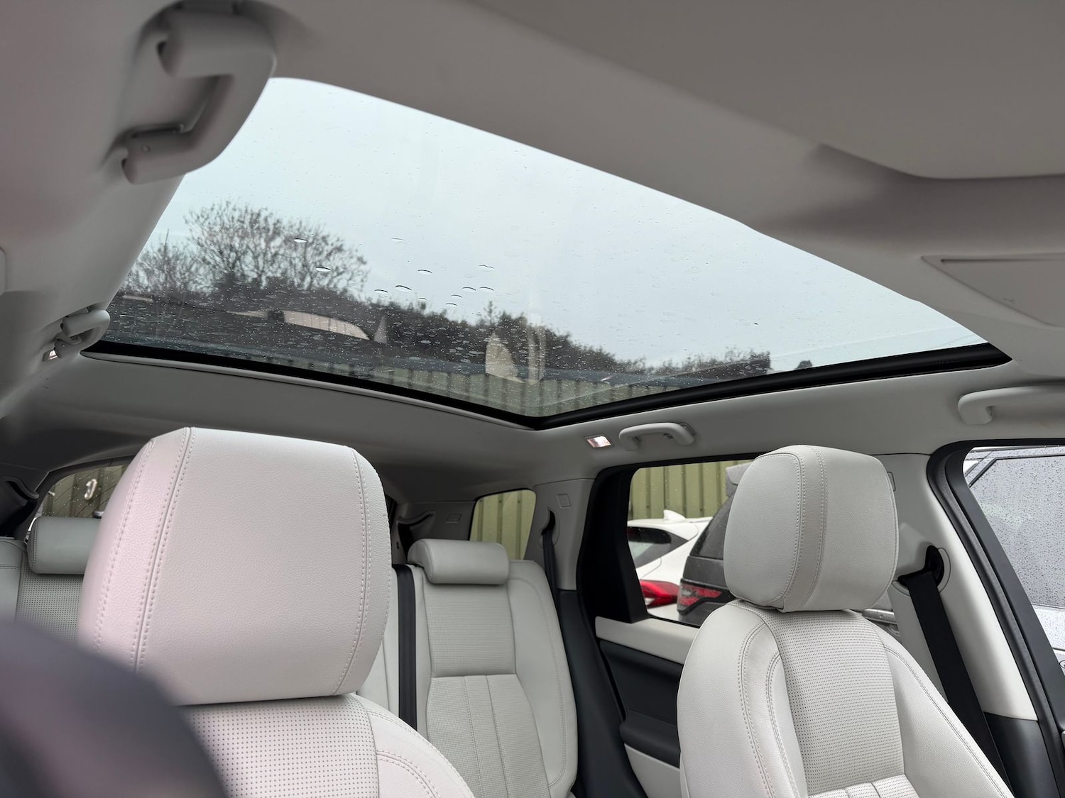 Used Land Rover Discovery Sport 2015 for sale - 77726246: Photo 17