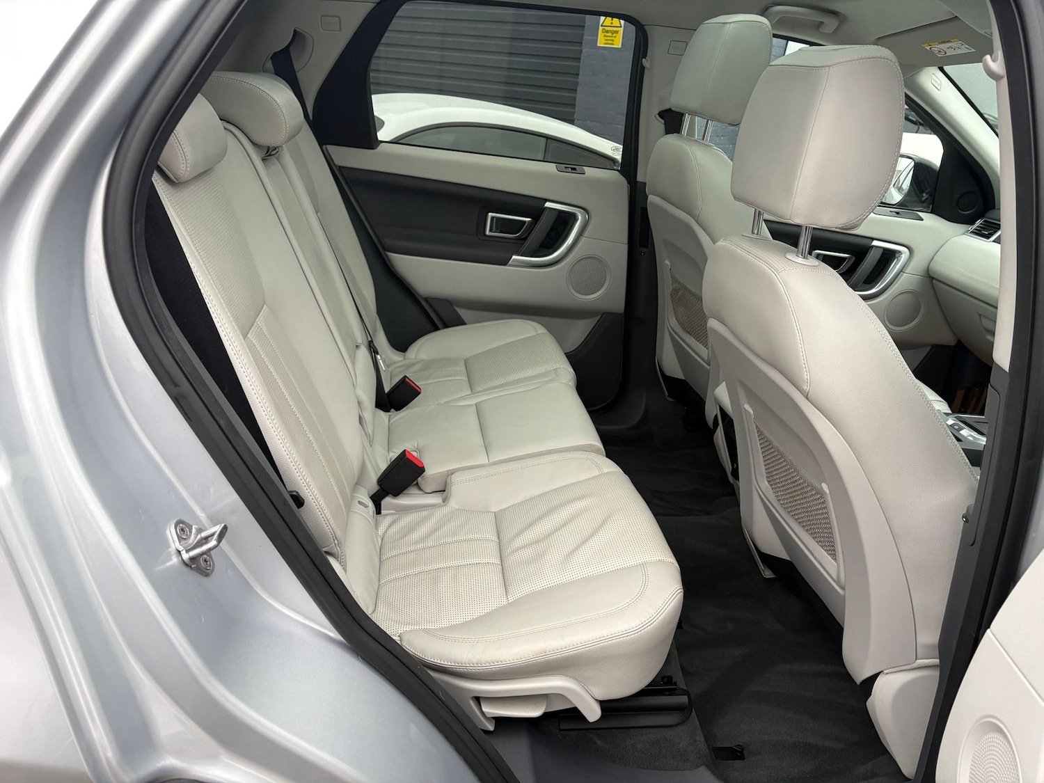 Used Land Rover Discovery Sport 2015 for sale - 77726246: Photo 25