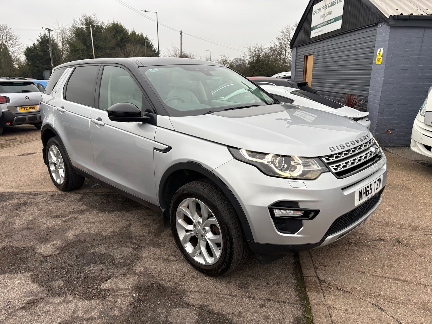 Used Land Rover Discovery Sport 2015 for sale - 77726246: Photo 3