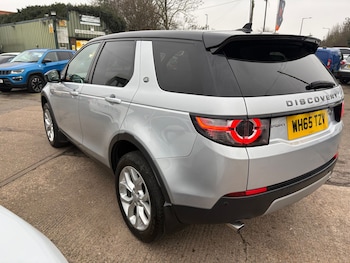 Used Land Rover Discovery Sport 2015 for sale - 77726246: Photo