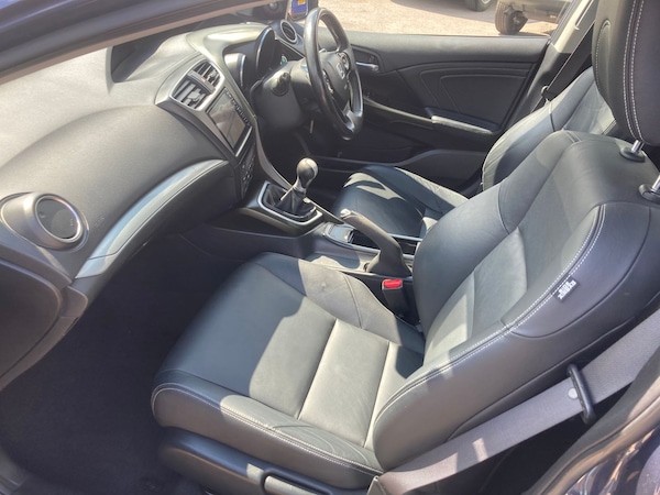 Used Honda Civic 2015 for sale - 75293180: Photo 20