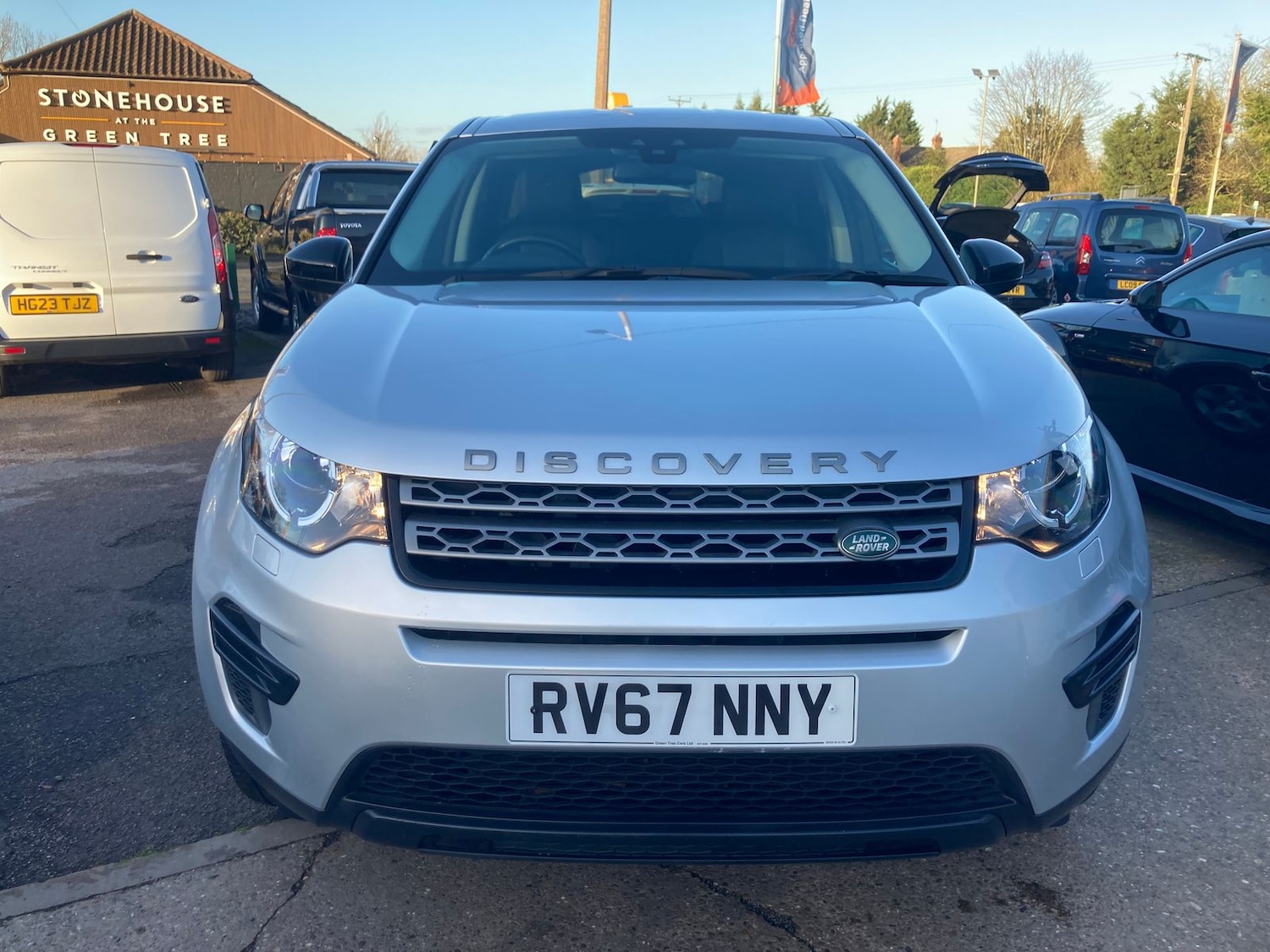 Used Land Rover Discovery Sport 2017 for sale - 77010607: Photo 2