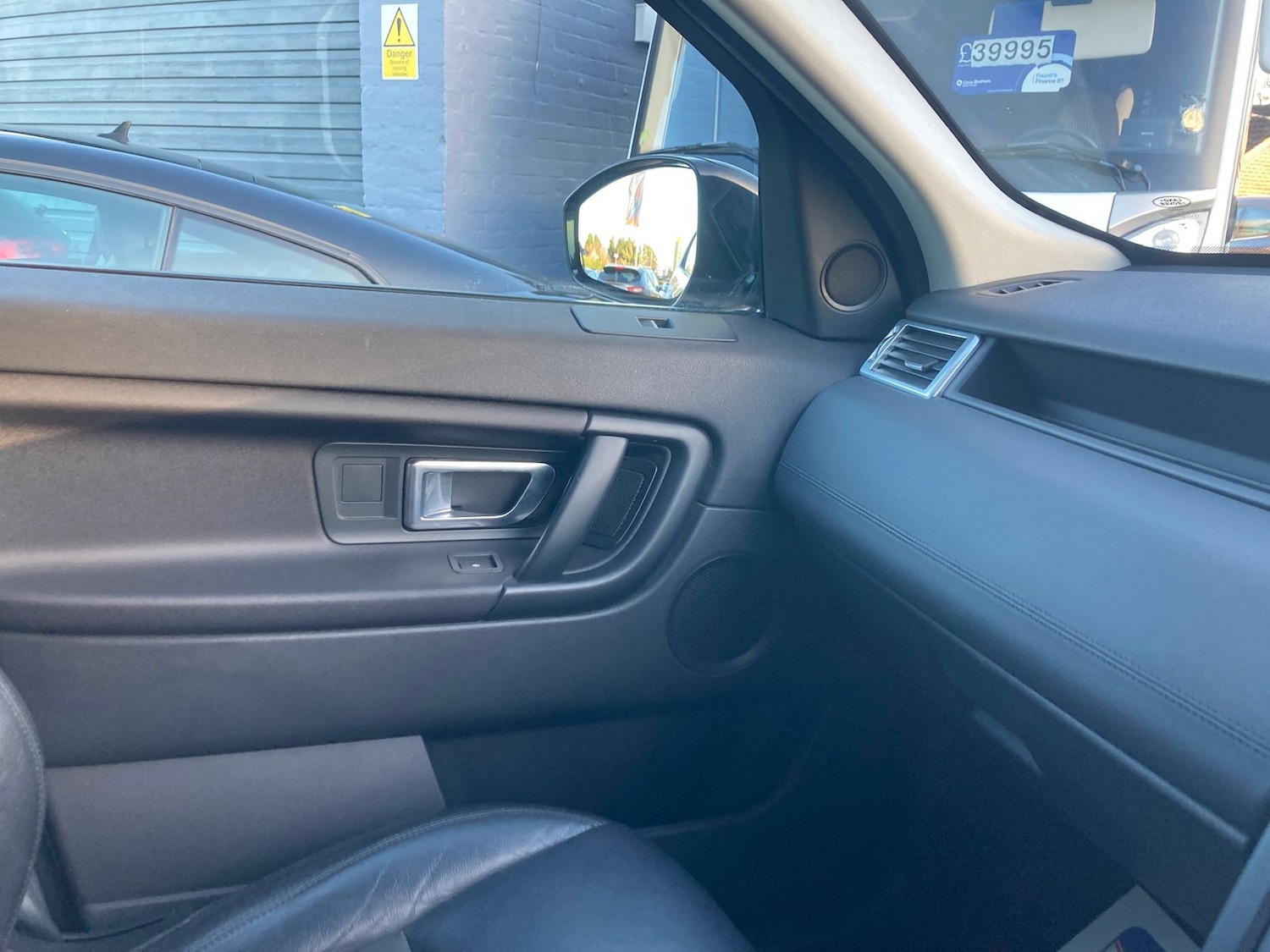 Used Land Rover Discovery Sport 2017 for sale - 77010607: Photo 25