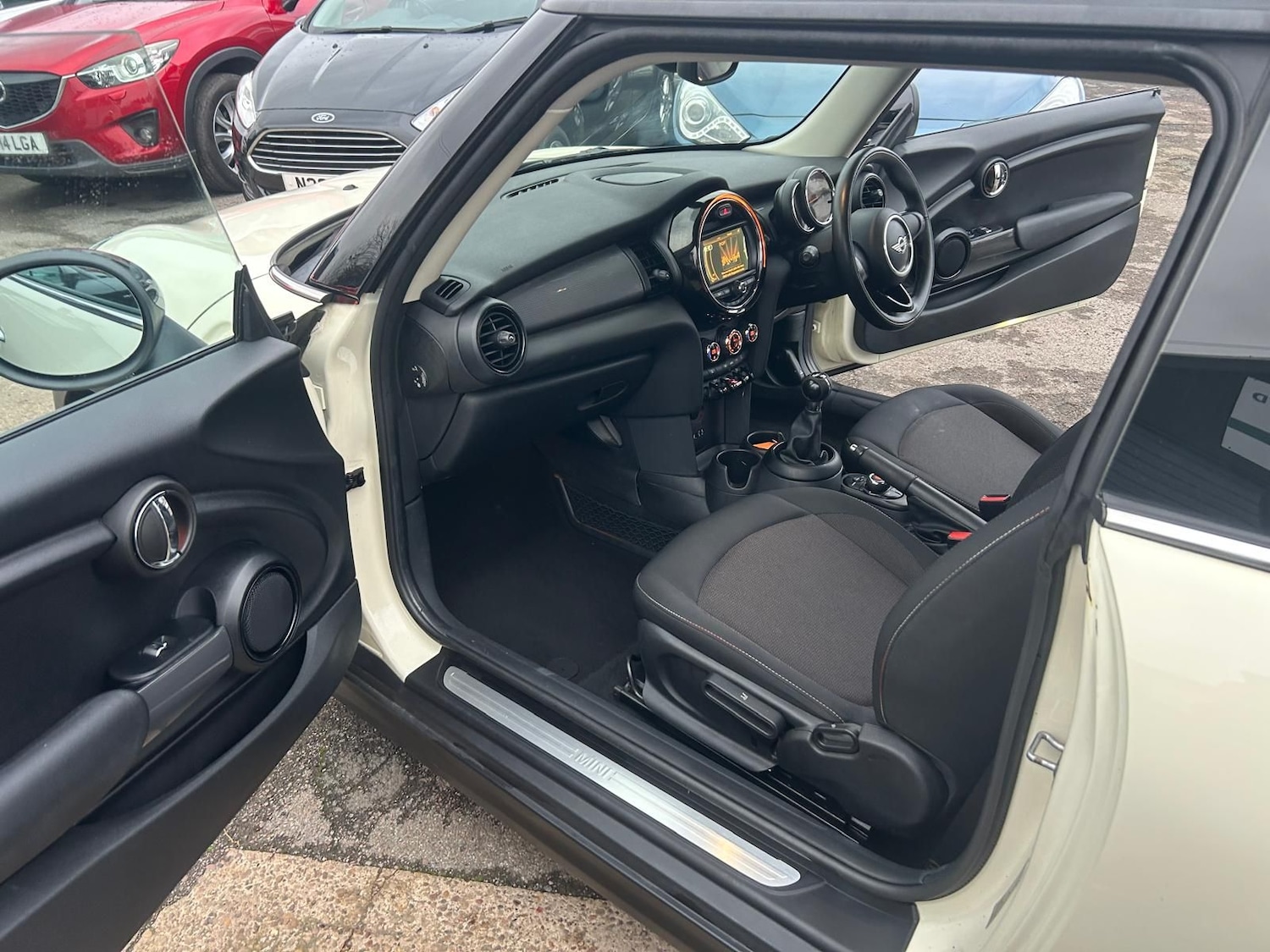 Used MINI Hatch 2017 for sale - 77051015: Photo 10