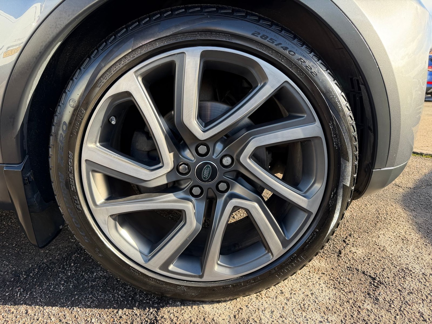 Used Land Rover Discovery 2018 for sale - 77786323: Photo 4