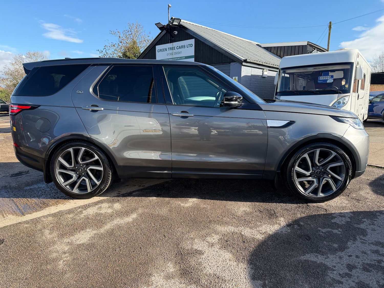 Used Land Rover Discovery 2018 for sale - 77786323: Photo 5