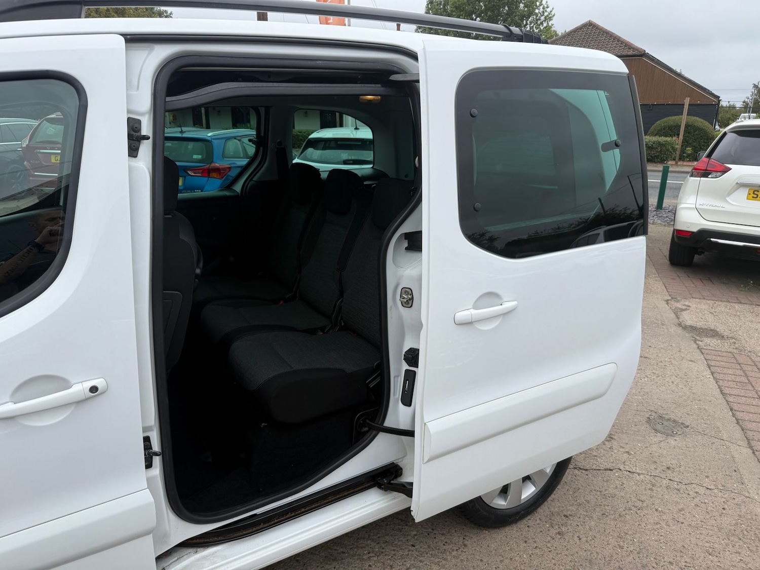 Vehicle 10