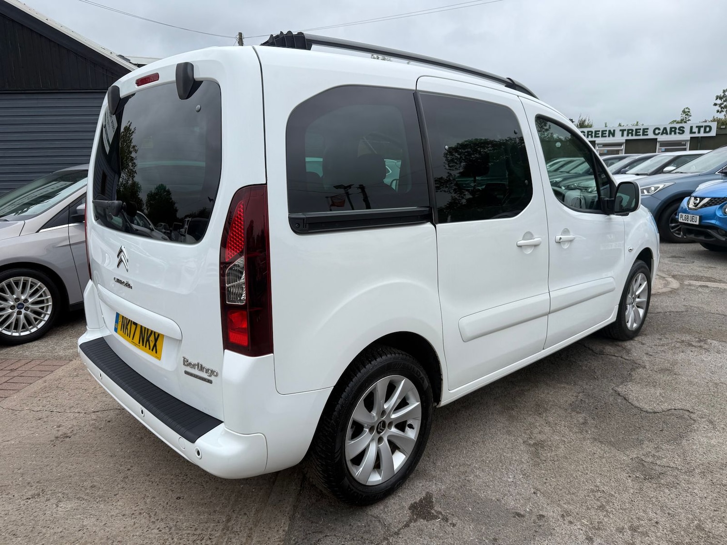 Vehicle 5