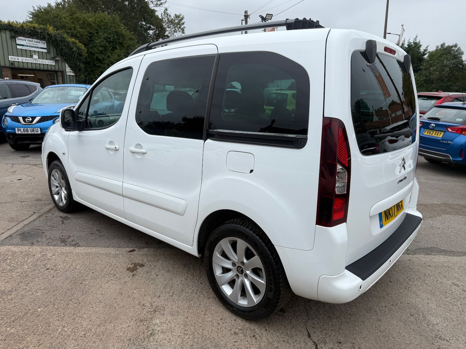 Vehicle 7