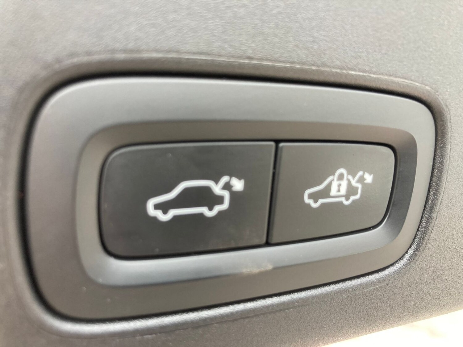 Used Volvo V90 2017 for sale - 76003702: Photo 10