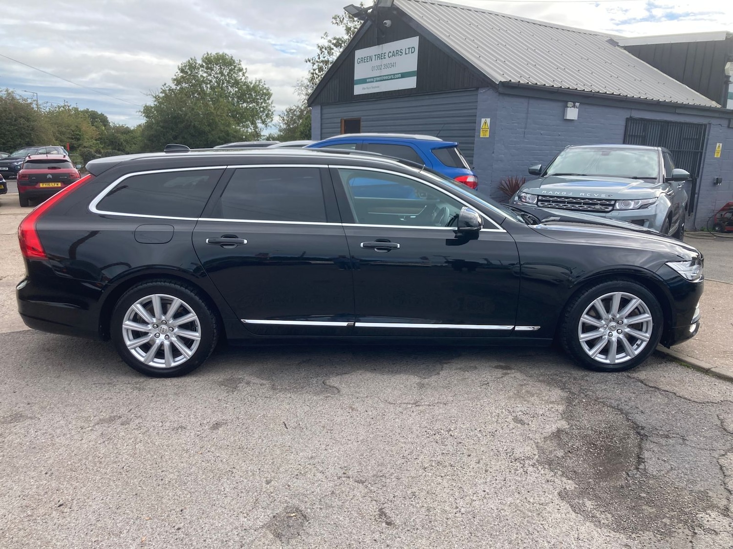 Used Volvo V90 2017 for sale - 76003702: Photo 5