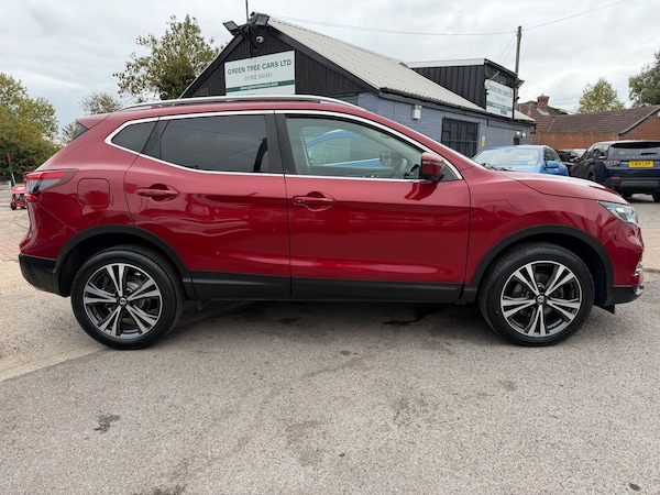 Used Nissan Qashqai 2017 for sale - 76232895: Photo 5