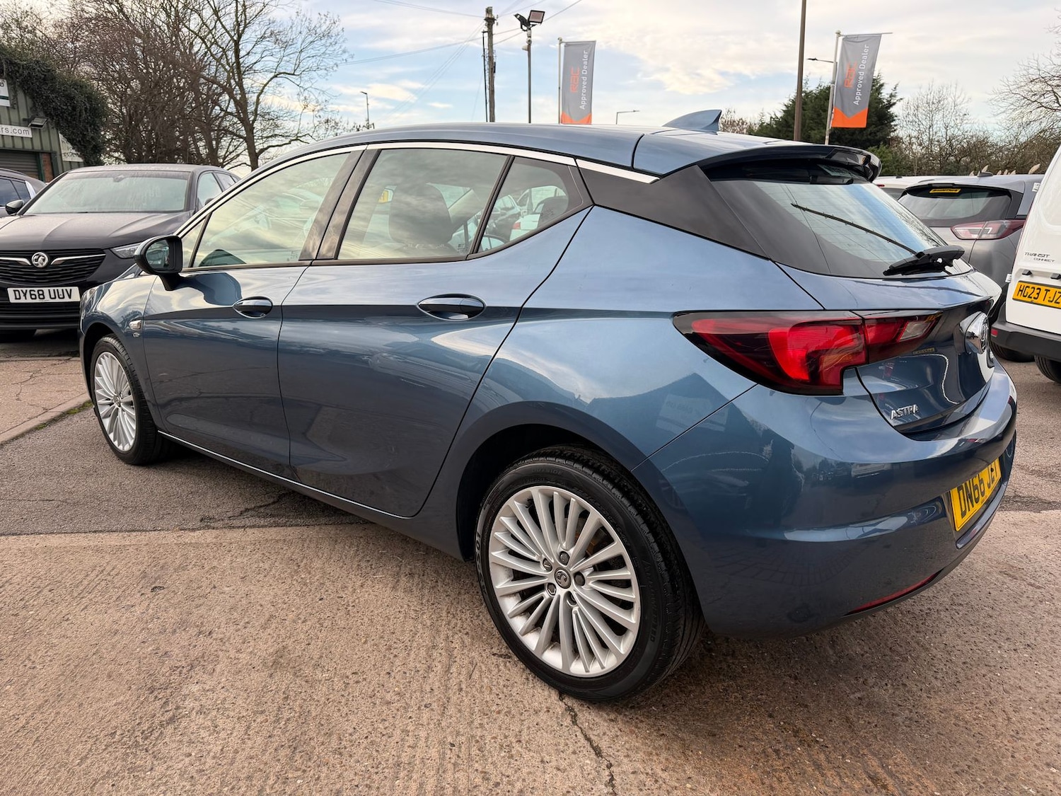 Used Vauxhall Astra 2016 for sale - 76915224: Photo 8