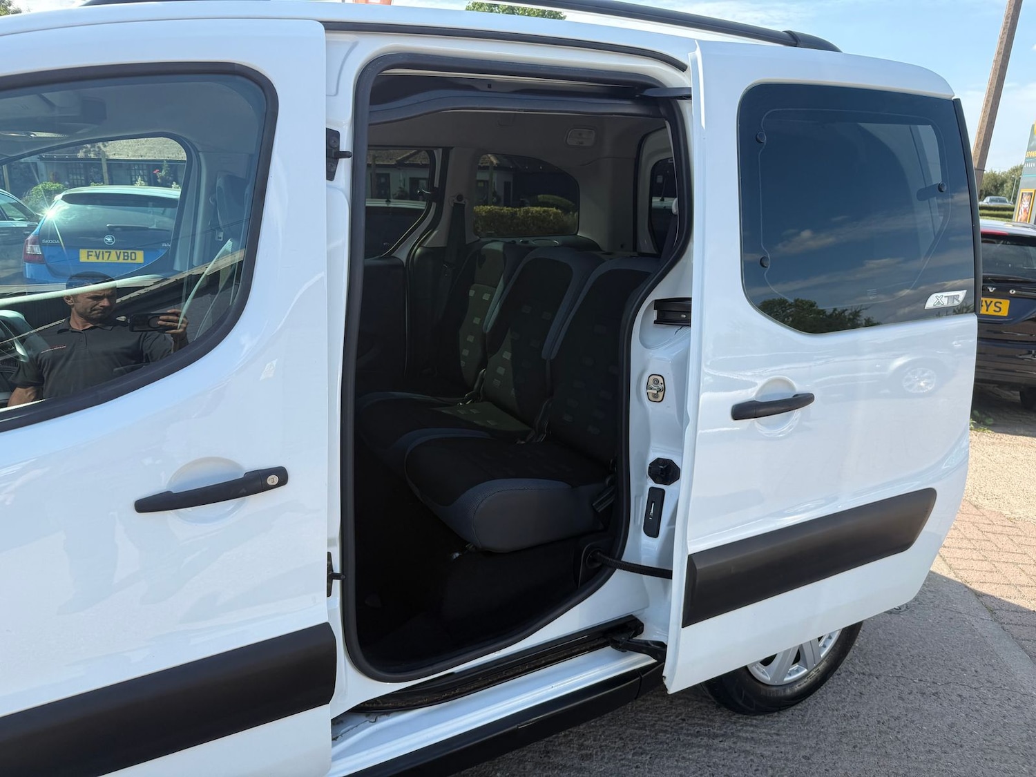 Used Citroen Berlingo Multispace 2013 for sale - 76285531: Photo 11