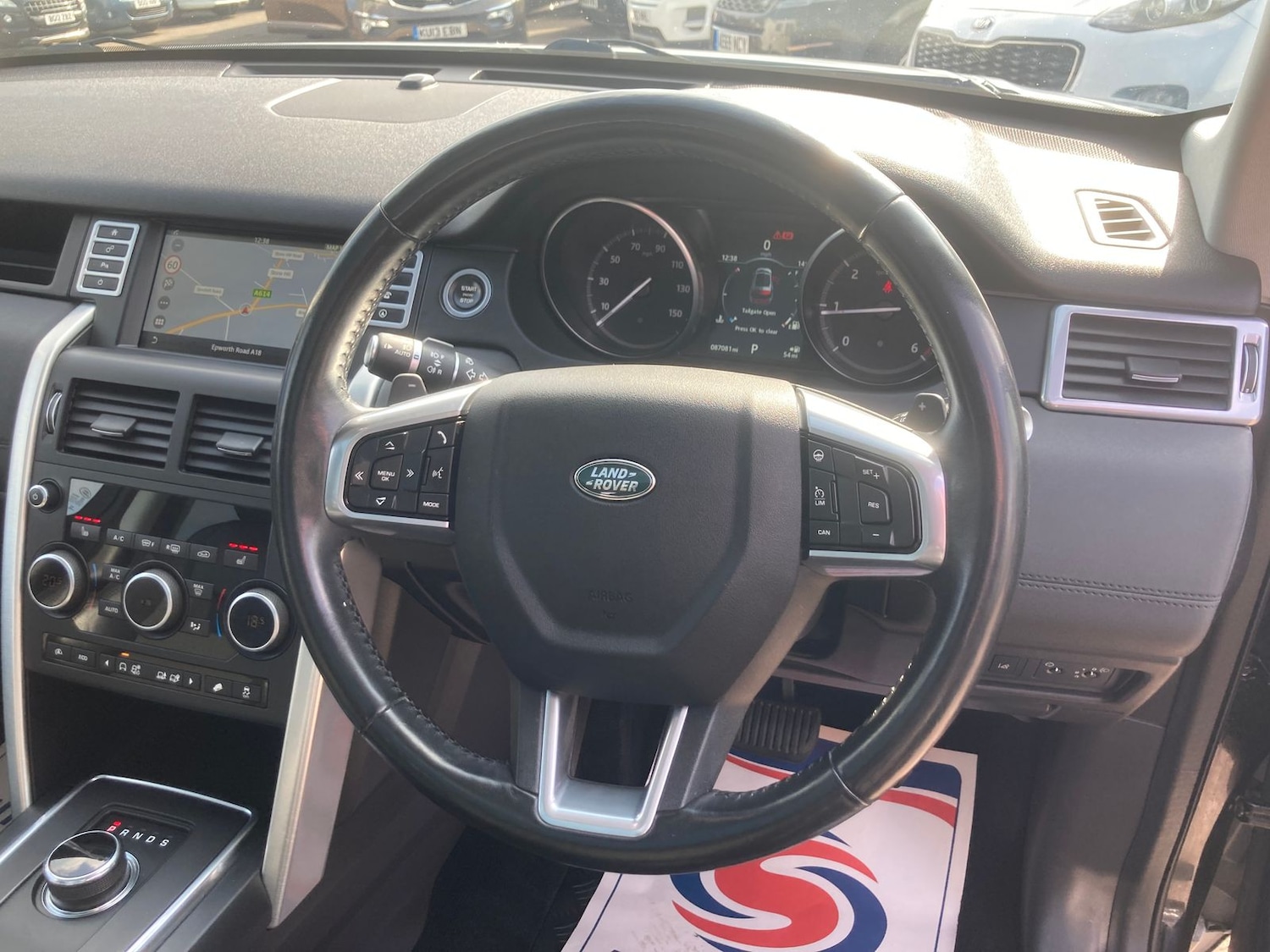 Used Land Rover Discovery Sport 2017 for sale - 77960078: Photo 20