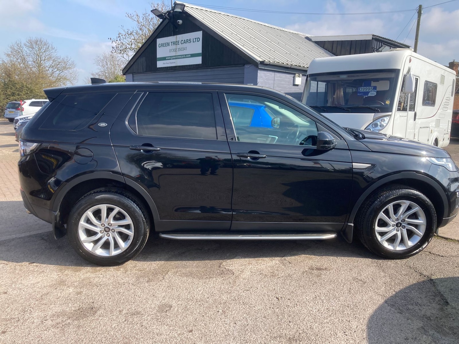 Used Land Rover Discovery Sport 2017 for sale - 77960078: Photo 5