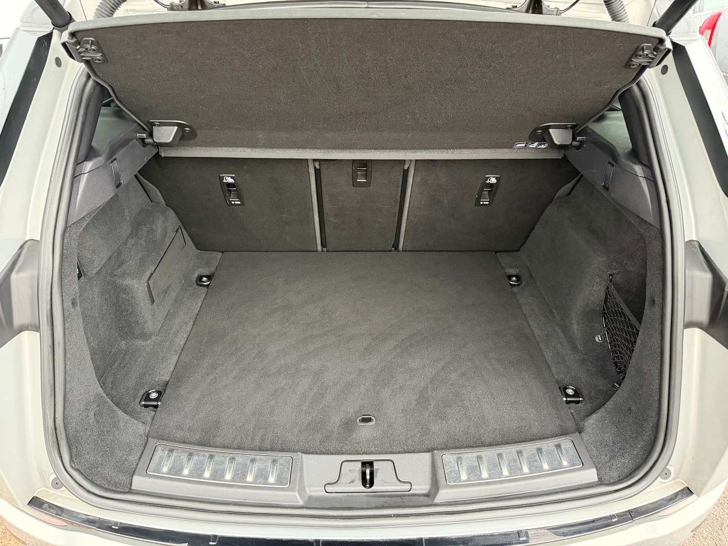 Used Land Rover Range Rover Evoque 2019 for sale - 77158072: Photo 14