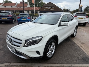 Used Mercedes-Benz GLA 2015 for sale - 75734432: Photo