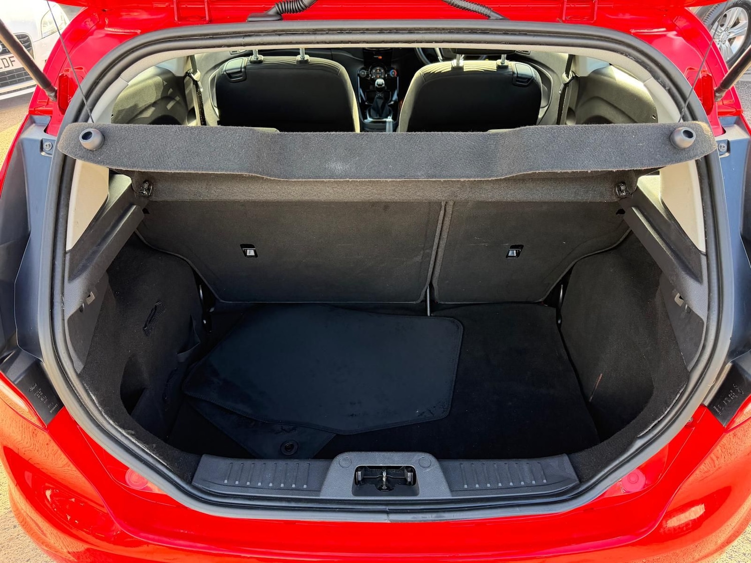 Used Ford Fiesta 2015 for sale - 76400592: Photo 13