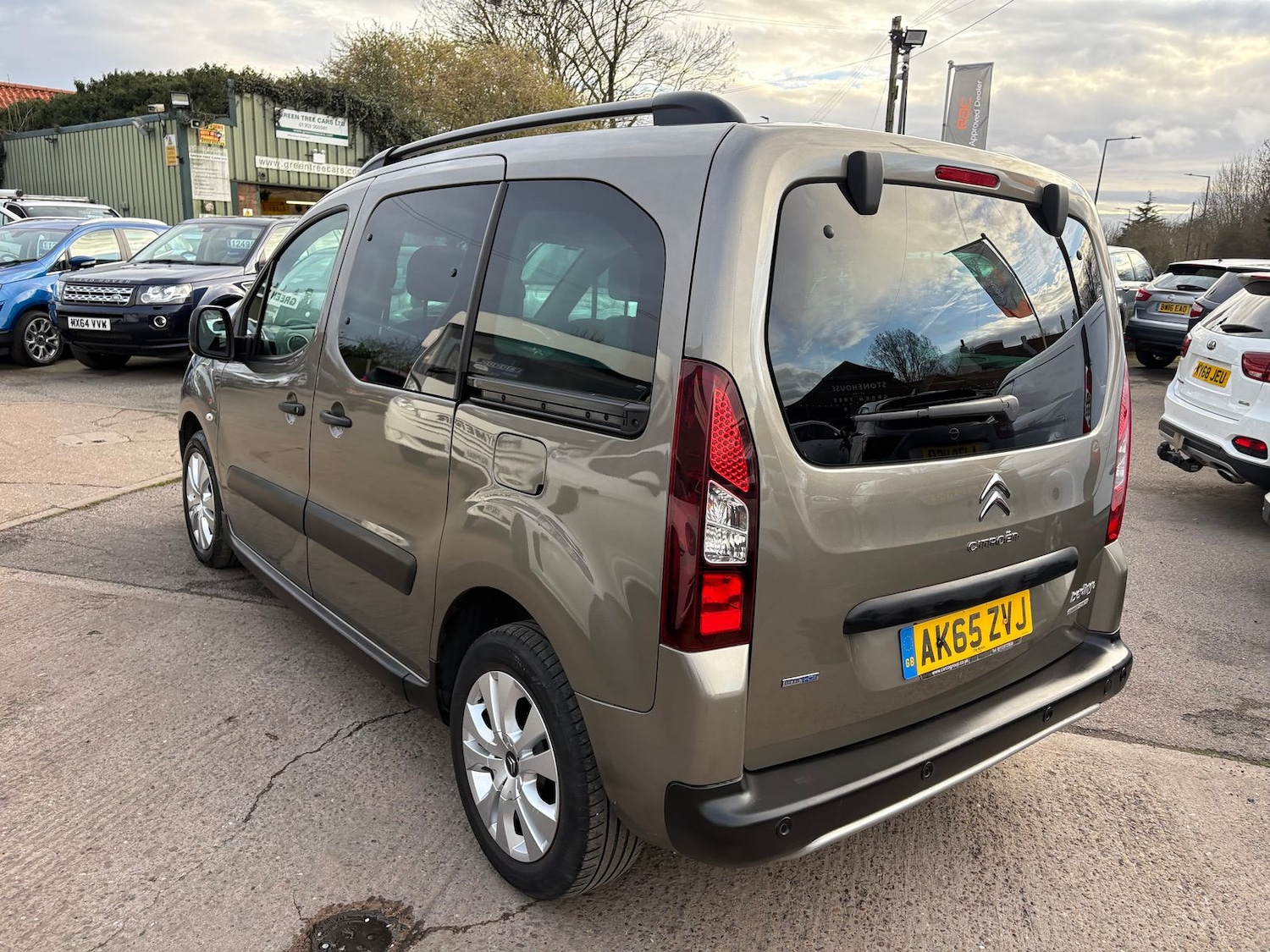 Used Citroen Berlingo Multispace 2015 for sale - 77942295: Photo 3
