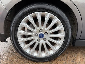 Used Ford C-Max 2014 for sale - 77470997: Photo