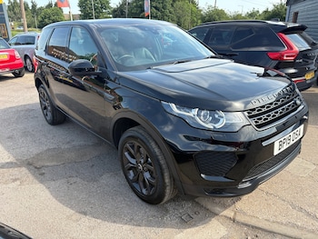Used Land Rover Discovery Sport 2019 for sale - 79363536: Photo