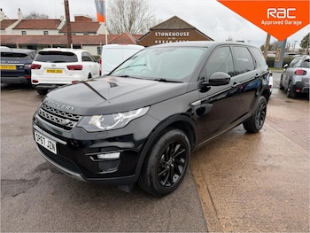 Used Land Rover Discovery Sport 2017 for sale - 77698346: Photo