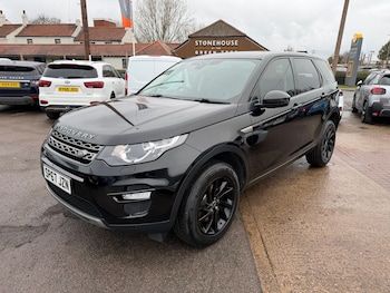 Used Land Rover Discovery Sport 2017 for sale - 77698346: Photo