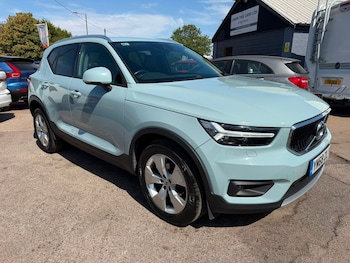 Used Volvo XC40 2018 for sale - 79555135: Photo