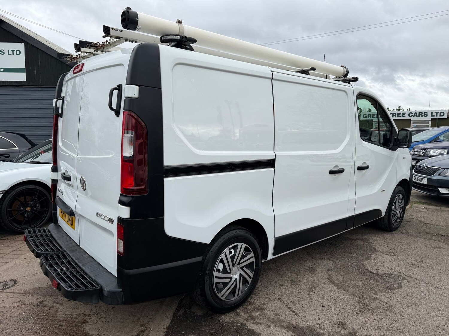 Used Vauxhall Vivaro 2017 for sale - 77855868: Photo 5