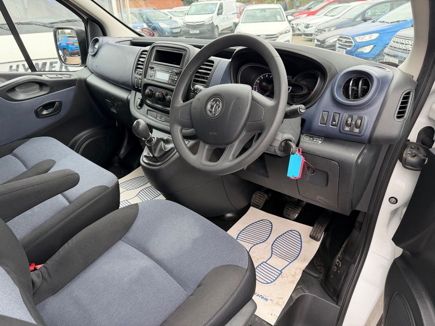 Used Vauxhall Vivaro 2017 for sale - 77855868: Photo 8