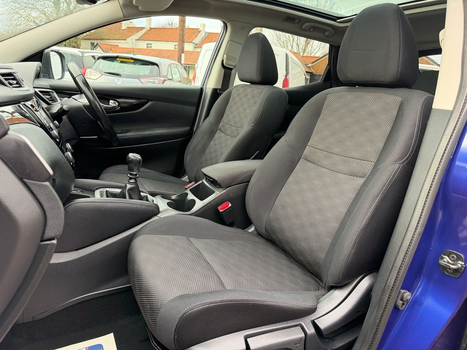 Used Nissan Qashqai 2016 for sale - 77031640: Photo 8