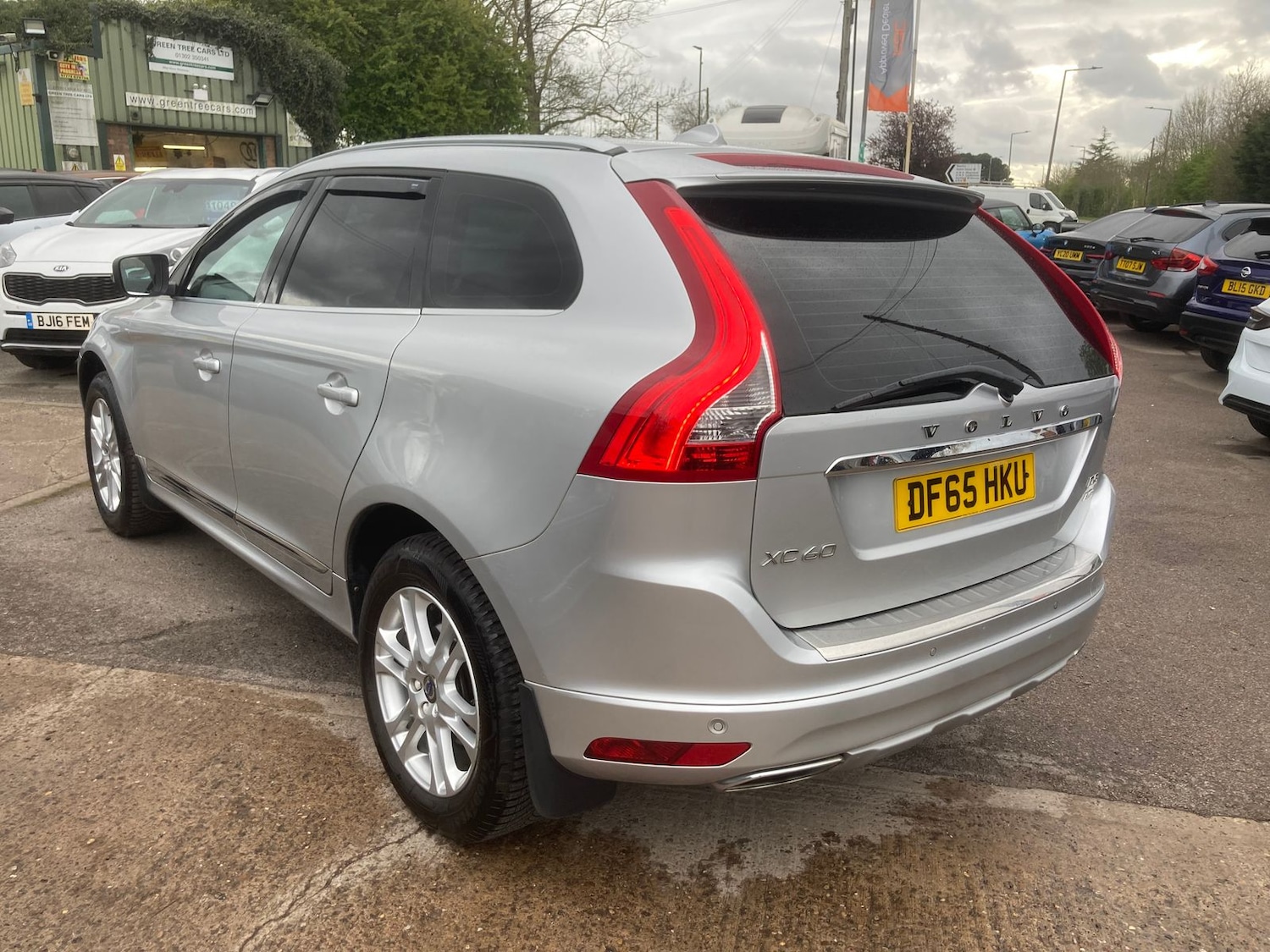 Used Volvo XC60 2015 for sale - 78187113: Photo 8