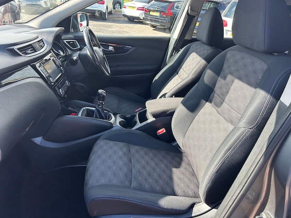 Used Nissan Qashqai 2015 for sale - 76154579: Photo 9
