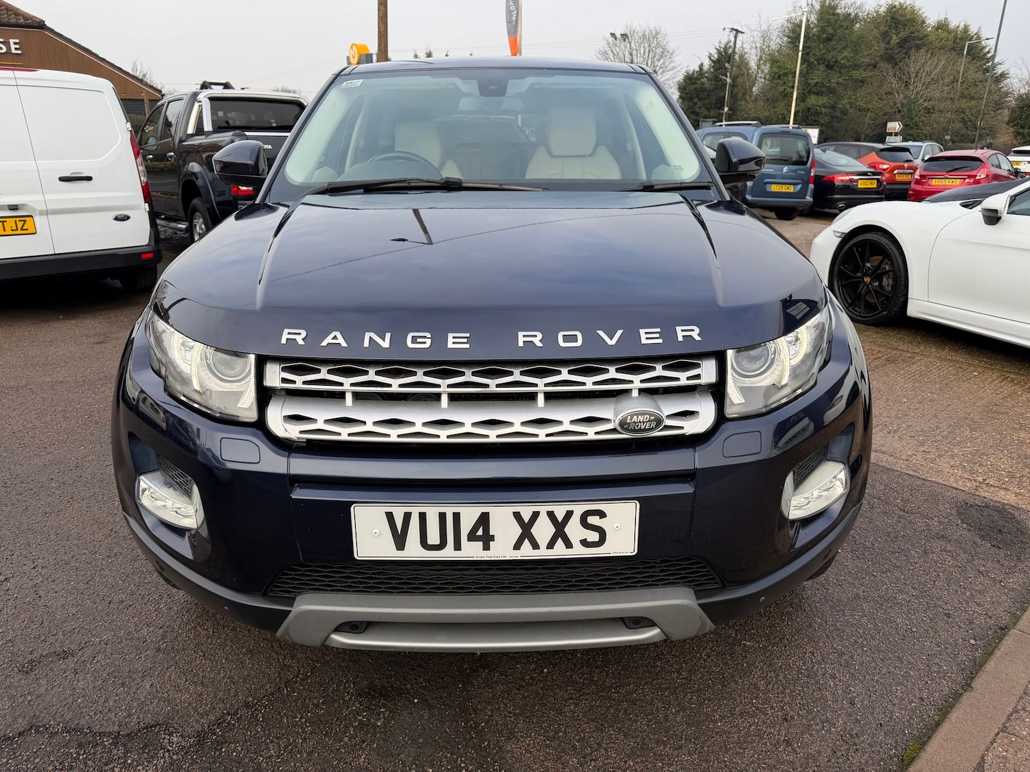 Used Land Rover Range Rover Evoque 2014 for sale - 77256582: Photo 2