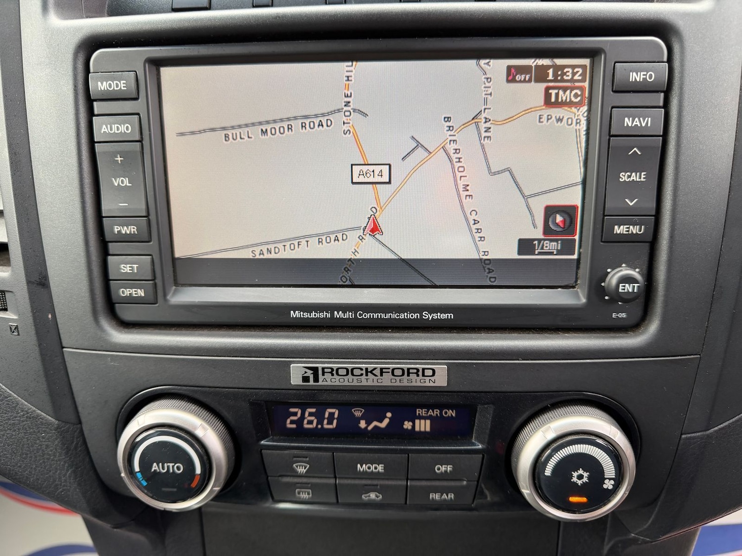 Used Mitsubishi Shogun 2011 for sale - 77031651: Photo 10