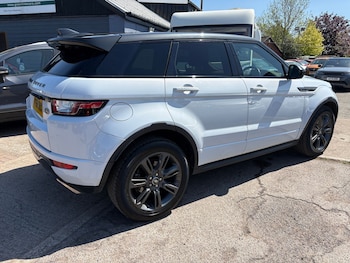 Used Land Rover Range Rover Evoque 2018 for sale - 78457478: Photo